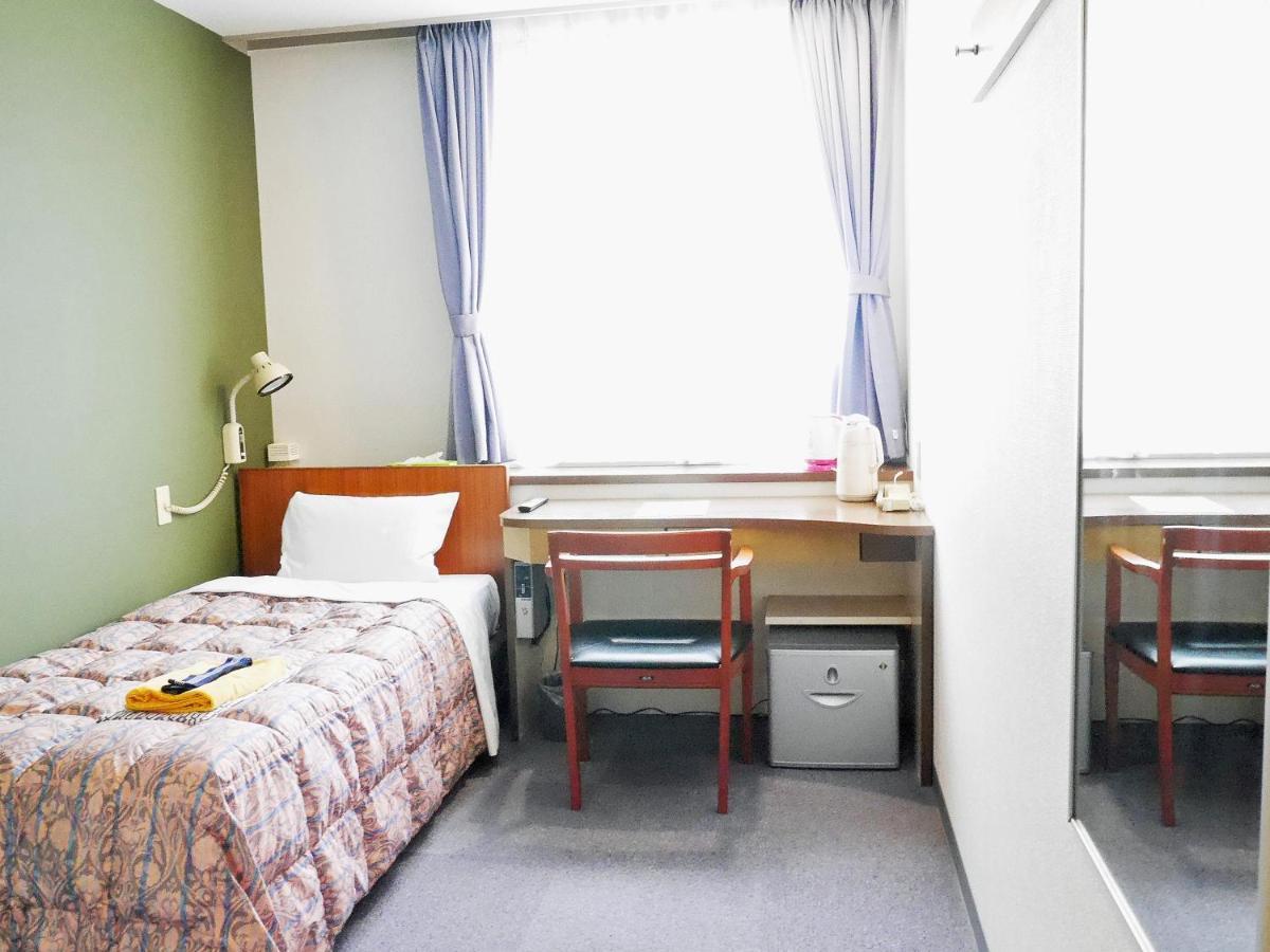 Station Business Hotel Tenshukaku Hitoyoshi Esterno foto