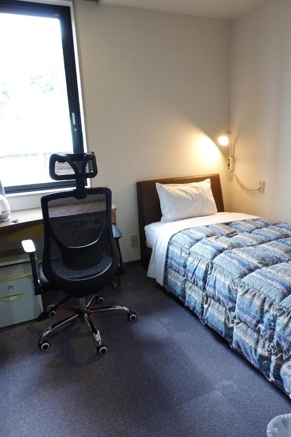 Station Business Hotel Tenshukaku Hitoyoshi Esterno foto